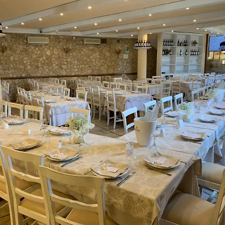 Romano B&B Panzió Bari